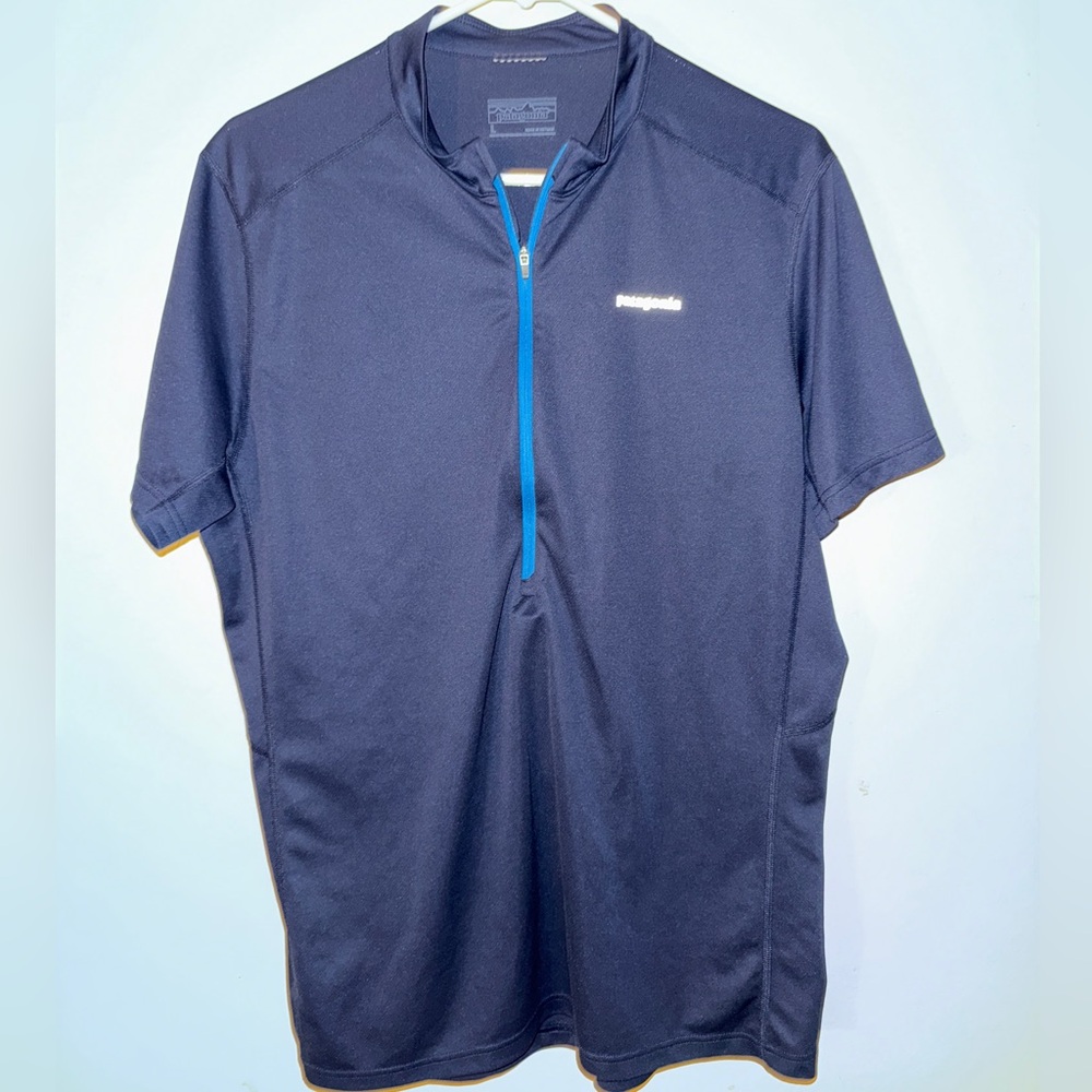 Patagonia Half Zip Top Quick Drying Drifit Large